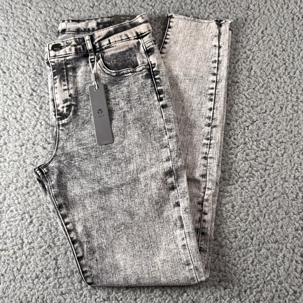 Tractr Diane‎ Acid Wash Black Mid Rise Raw Hem Stretch Jeans Sz 2/26 NWT